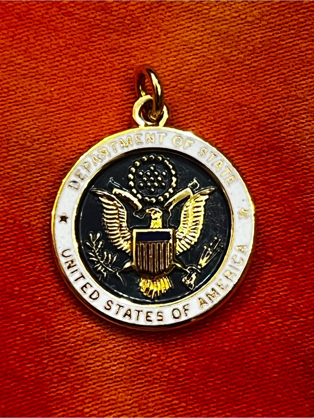 Patriotic collectable / Department of State / United States Seal Pendant